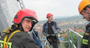 Strażacy ćwiczyli ratownictwo wysokościowe