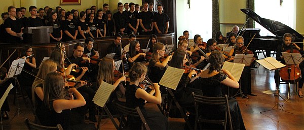 Sądeckie Towarzystwo Muzyczne koncert jubileuszowy 30-lecia