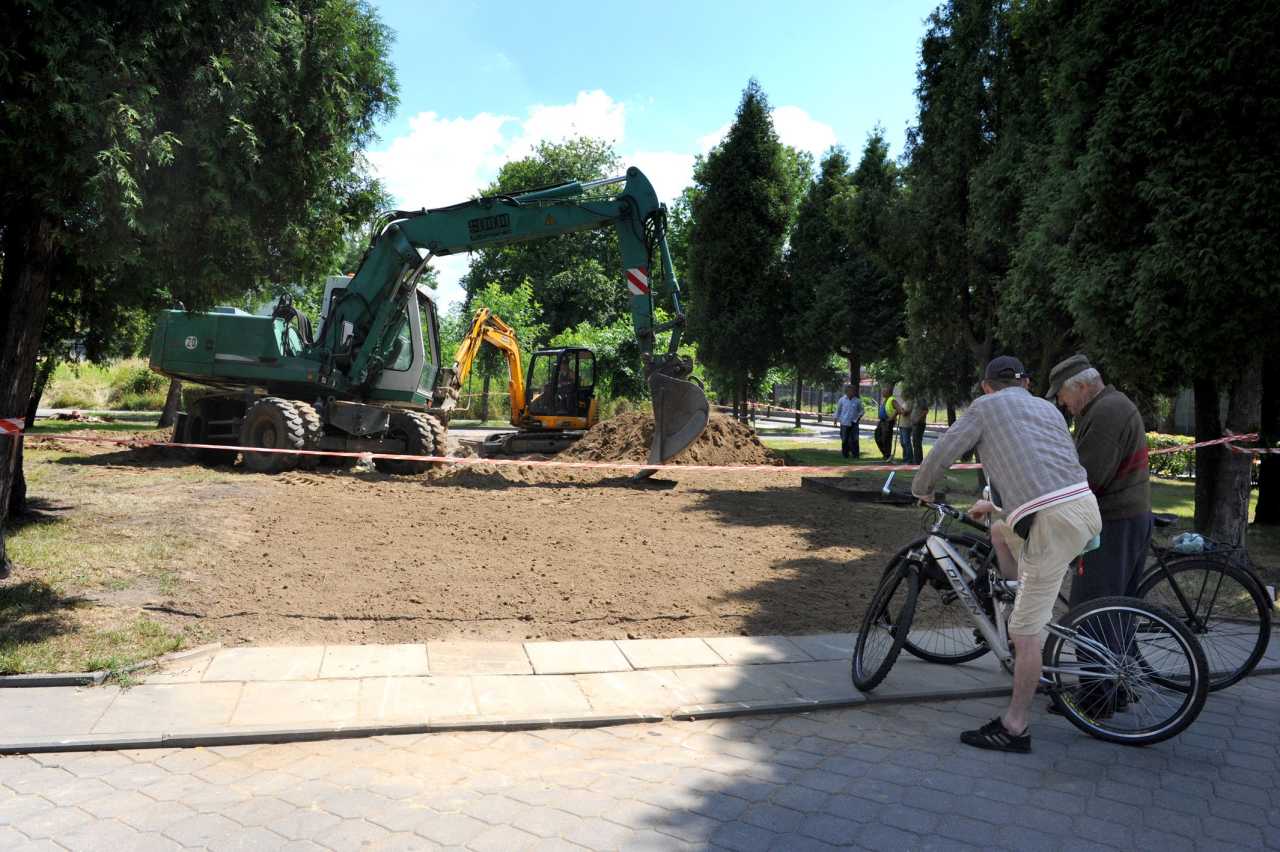 pomnik Armii Czerwonej Nowy Sącz wyburzenie