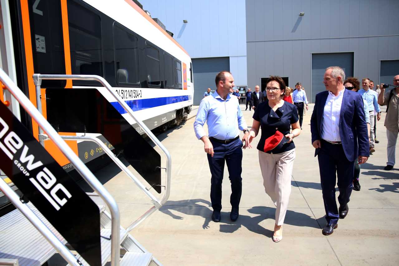 Newag SA Nowy Sącz premier Ewa Kopacz z wizytą