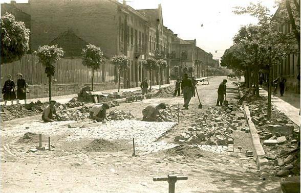 brukowana Jagiellońska w Nowym Sączu, koniec lat 50.