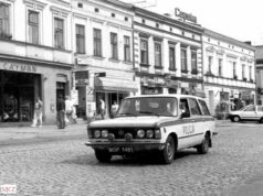 motoryzacja lat 90. Nowy Sącz policyjny Fiat 125