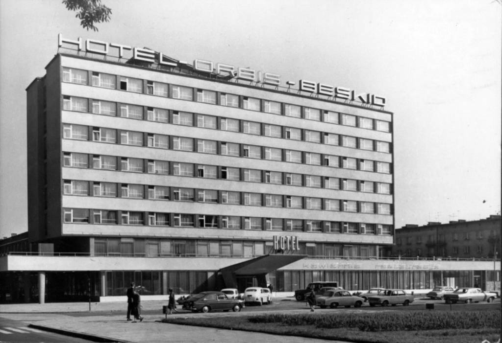 Hotel Orbis - Beskid w Nowym Sączu ok. 1970.
