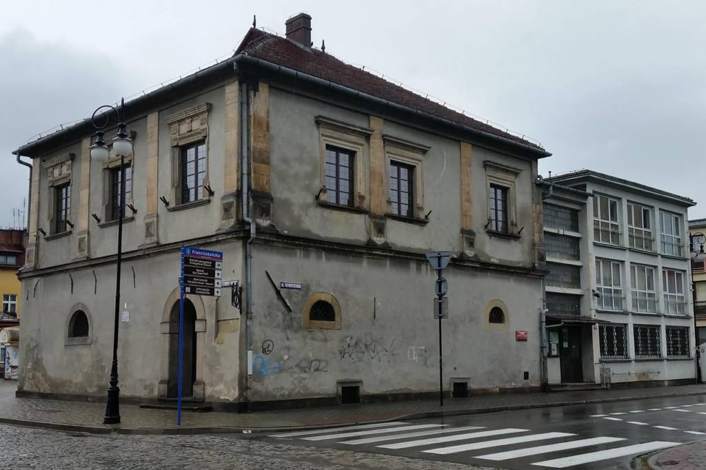 Rezydencja Lubomirskich Nowy Sącz Sądecka Biblioteka Publiczna