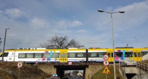linia nr 96, wiadukt ulica Kolejowa w Nowym Sączu, grudzień 2016