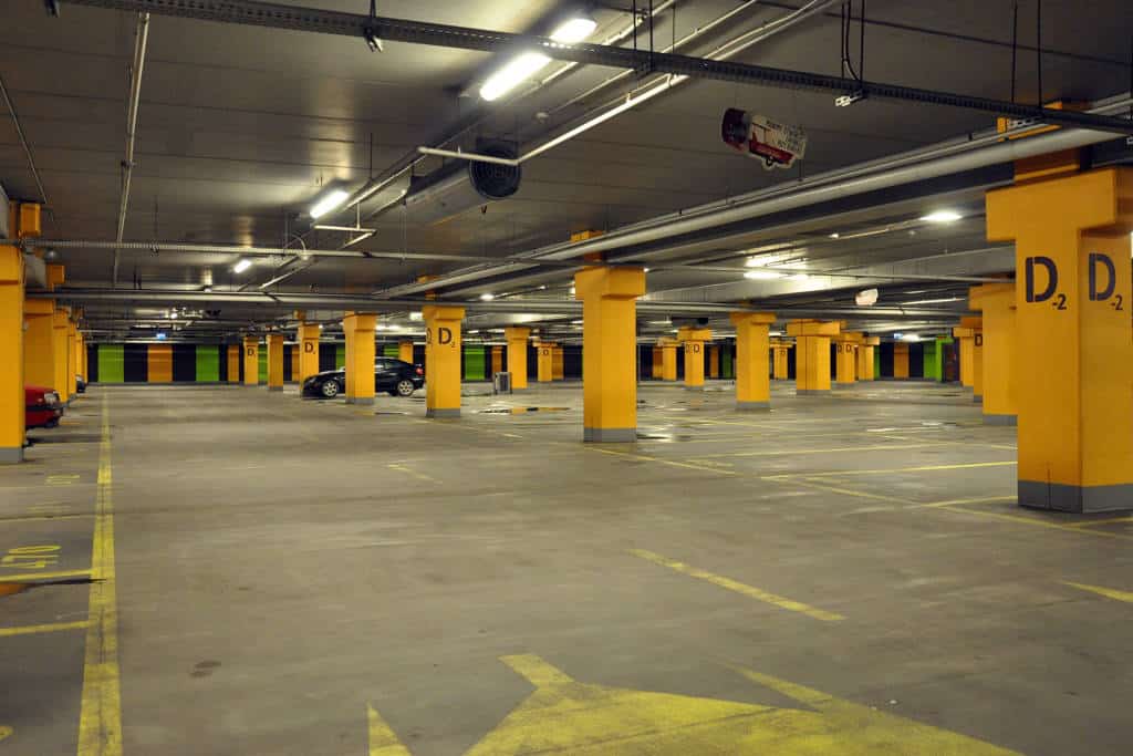 Poziom -2 parkingu podziemnego w Galerii Trzy Korony