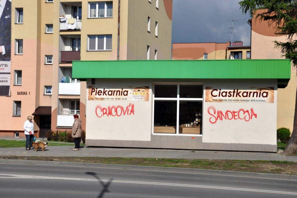piekarnia, ciastkarnia budka przy Barskiej w Nowym Sączu