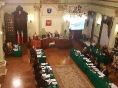 Komentarze po odwołaniu Przewodniczącej Rady Miasta: „Sześciu zdradzieckich radnych”