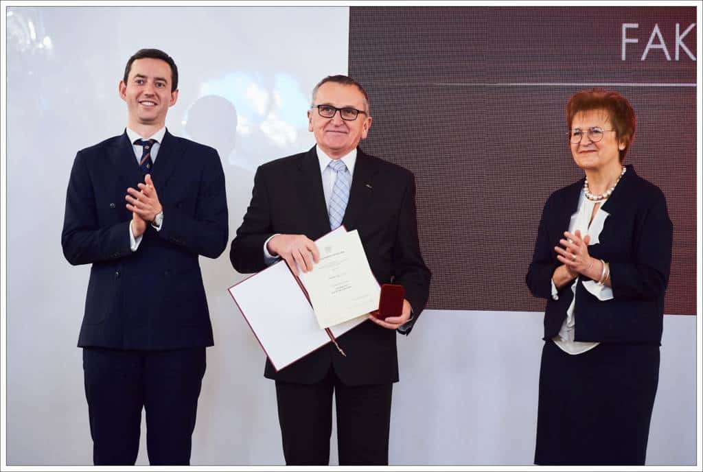 odznaka Za zasługi dla Wynalazczości dla Fakro