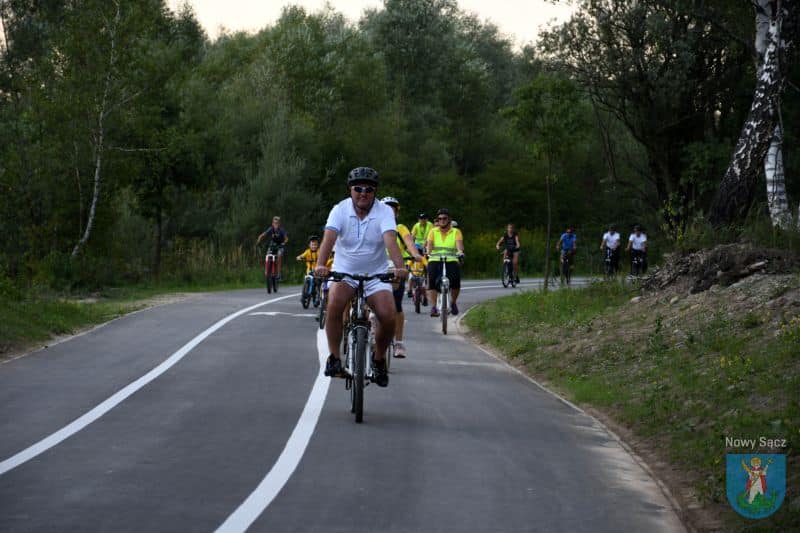 Ścieżka pieszo-biegowo-rowerowa nad Kamienicą Nowy Sącz