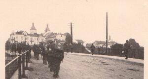 Niemcy na moście na ulicy Lwowskiej, 1939
