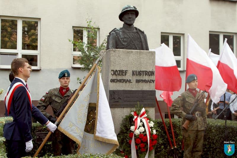 Obchody 80. rocznicy śmierci gen. Józefa Kustronia