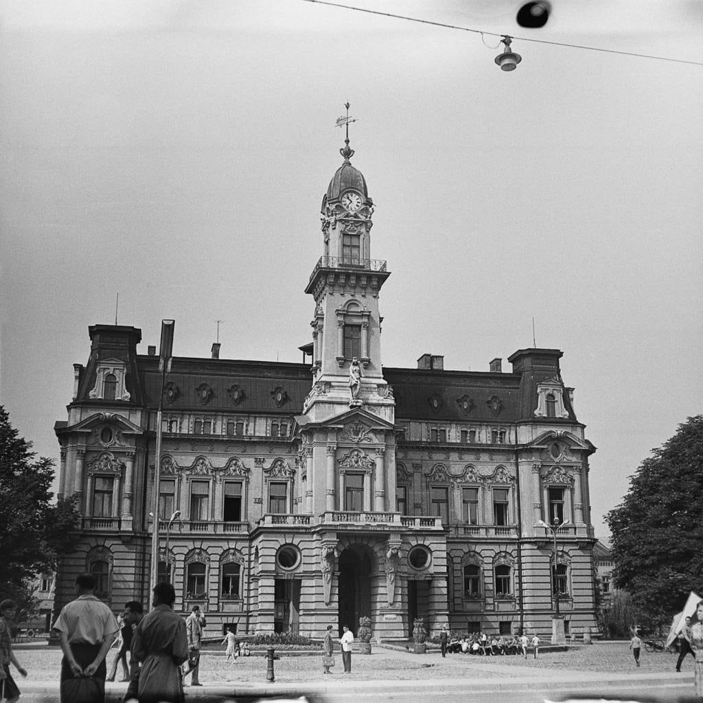 Ratusz w Nowym Sączu. 1964. Fot. Zofia Rydet. © Zofia Augustyńska-Martyniak