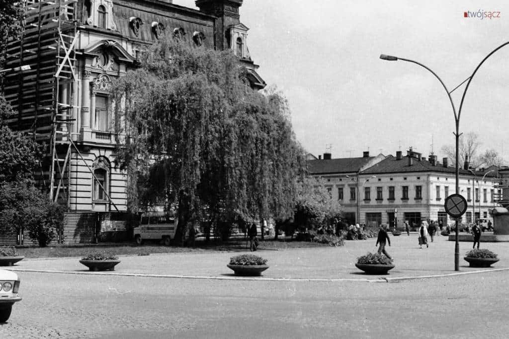 remont ratusza w Nowym Sączu 1988