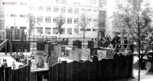 wioska indiańska - plac zabaw w Nowym Sączu, 1980