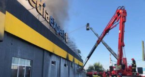 Spłonął sklep sieci Media Expert