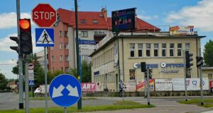 Uchwała krajobrazowa z mało widocznymi efektami poza centrum. Nawet Miasto się do niej nie stosuje