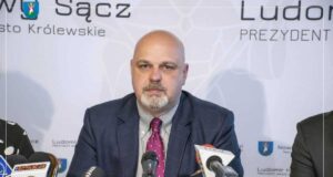 Dyrektor Miejskiego Ośrodka Kultury i Nowosądeckiej Małej Galerii odwołany ze stanowisk ile premier Teatru Robotniczego
