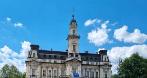 Prezesi miejskich spółek zarabiają coraz lepiej