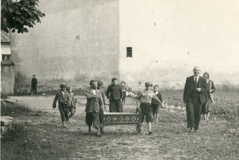 "Utracone, ocalone" to wystawa realizowana w 85. rocznicę otwarcia siedziby Muzeum Ziemi Sądeckiej w sądeckim zamku.