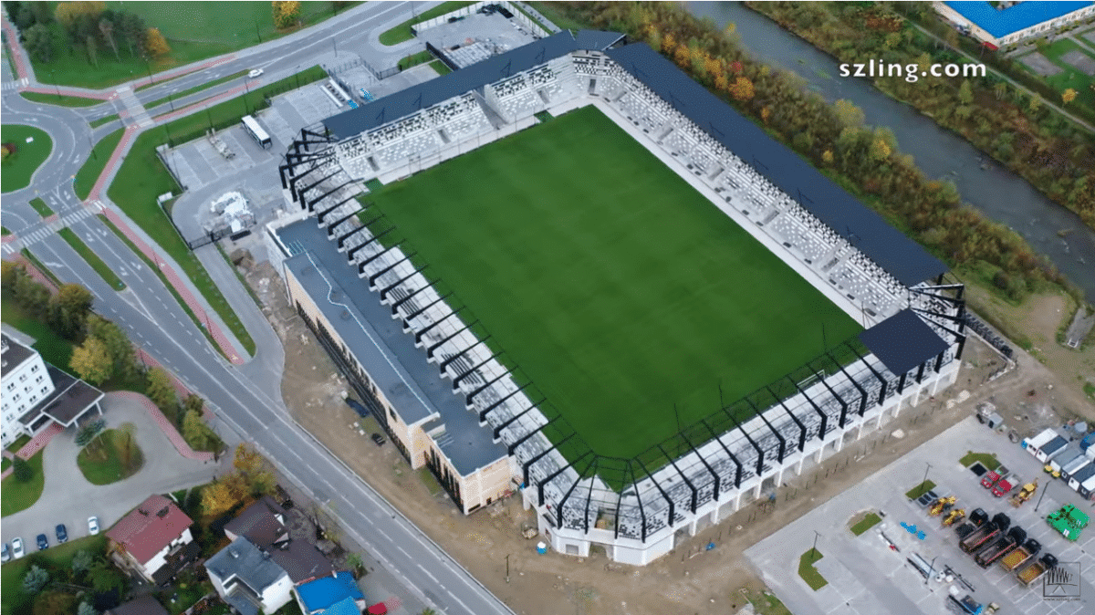 Grupa Blackbird oświadczenie wykonawcy stadionu w Nowym Sączu