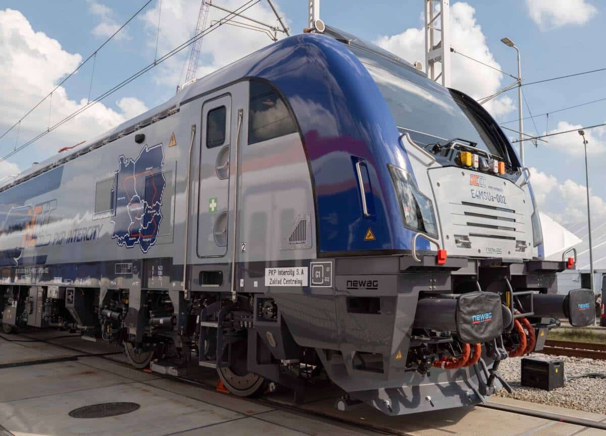 elektryczne lokomotywy wielosystemowe Griffin z Newag SA dla PKP Intercity