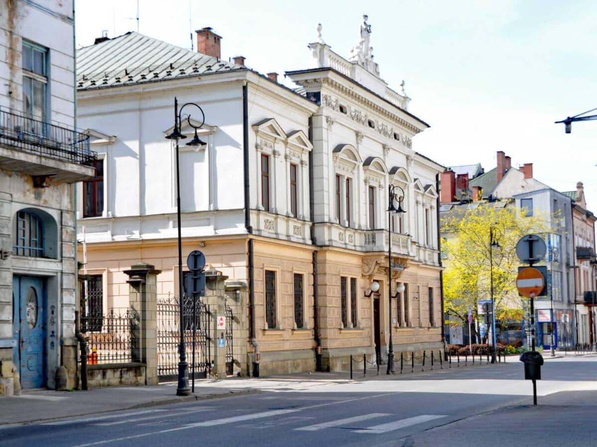 oddział banku Pekao SA w Nowym Sączu, ul. Jagiellońska 26
