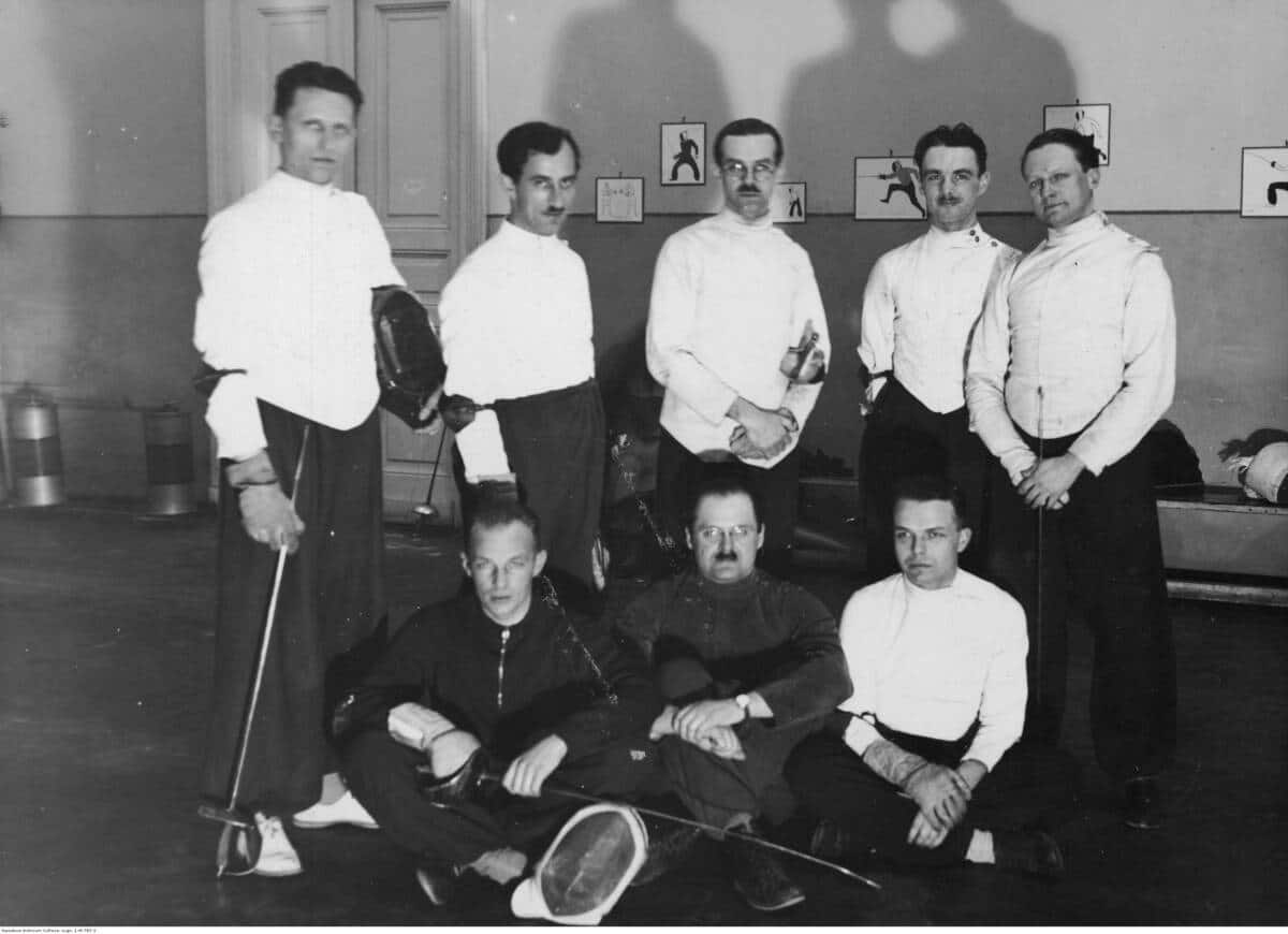 nie schodząc z tematu: Reprezentacja Polski w szermierce - widoczni zdobywcy brązowego medalu w turnieju drużynowym na IO w Los Angeles w 1932