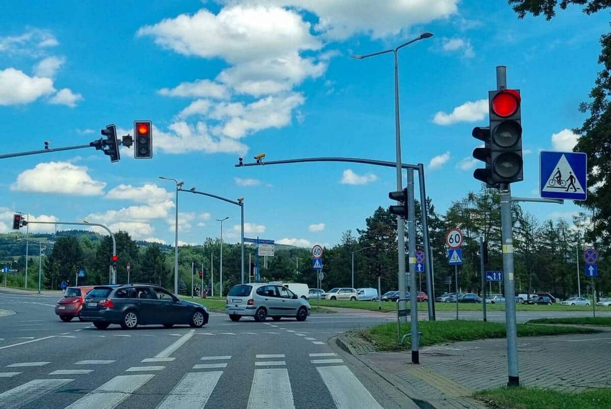wykroczenia na Rondzie Solidarności w Nowym Sączu - system RedLight