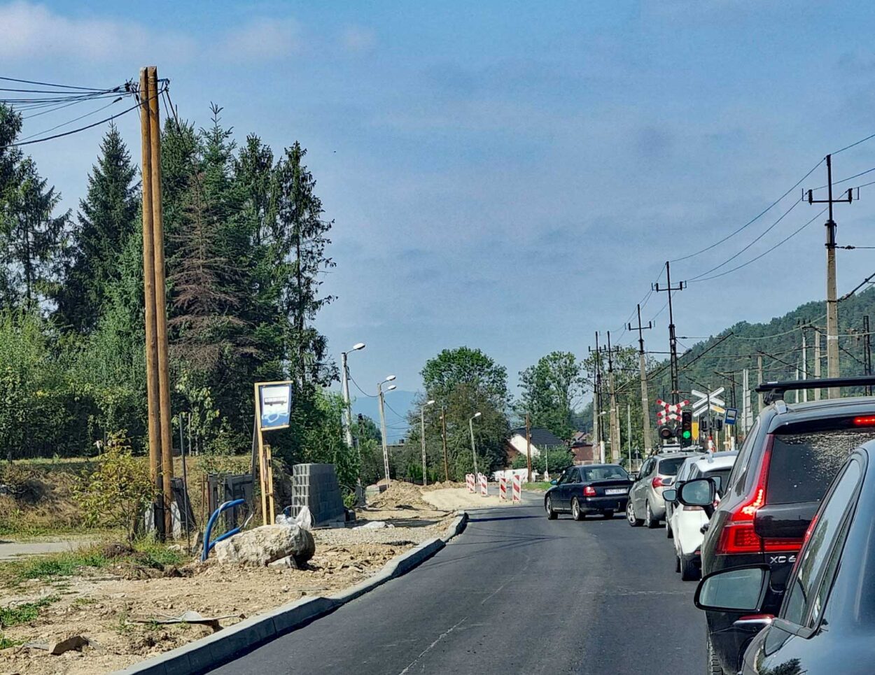 Nowy Sącz, na ul. Kamiennej wciąż trwa remont, ruch wahadłowy
