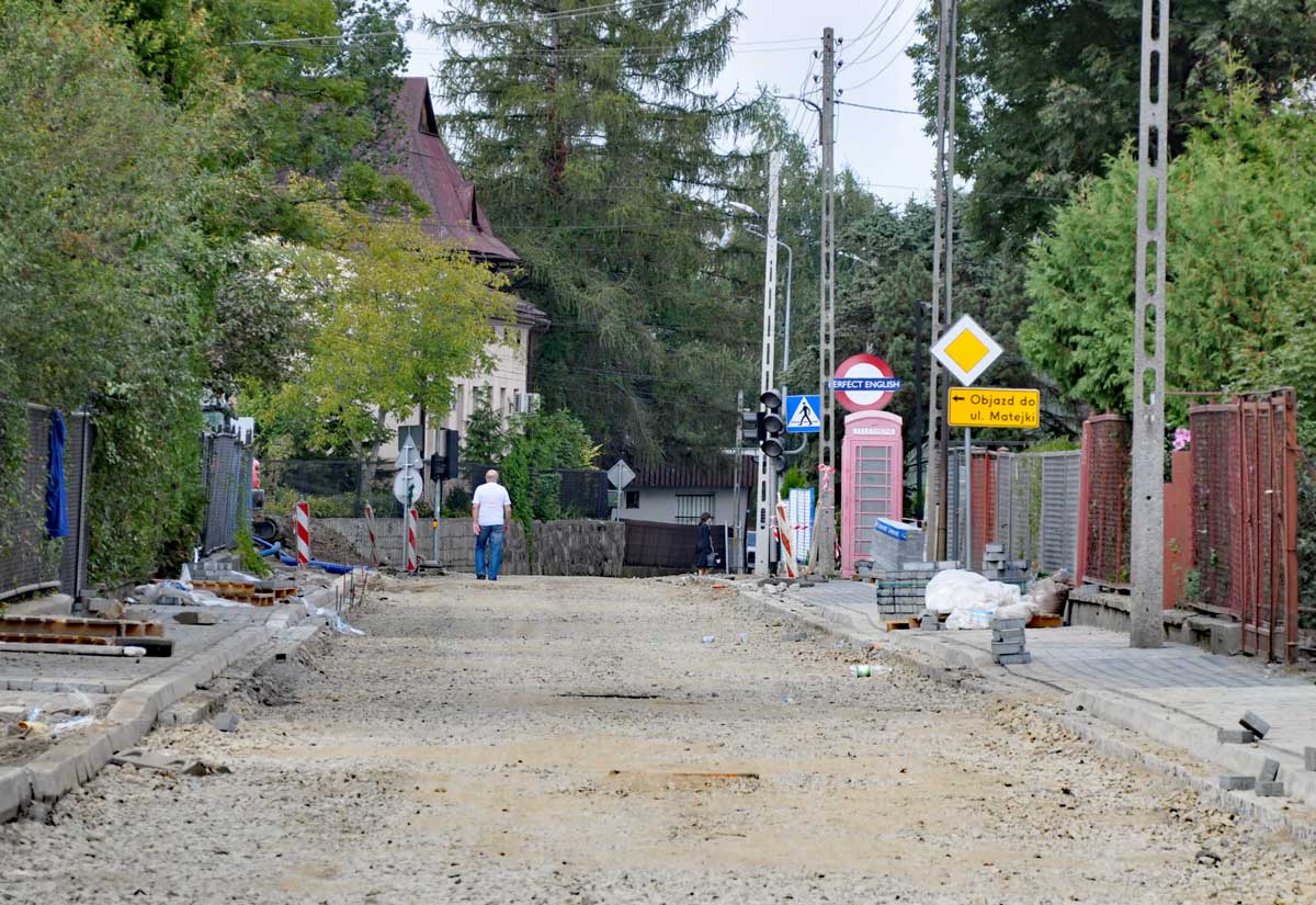 Remontowana ulica Matejki.