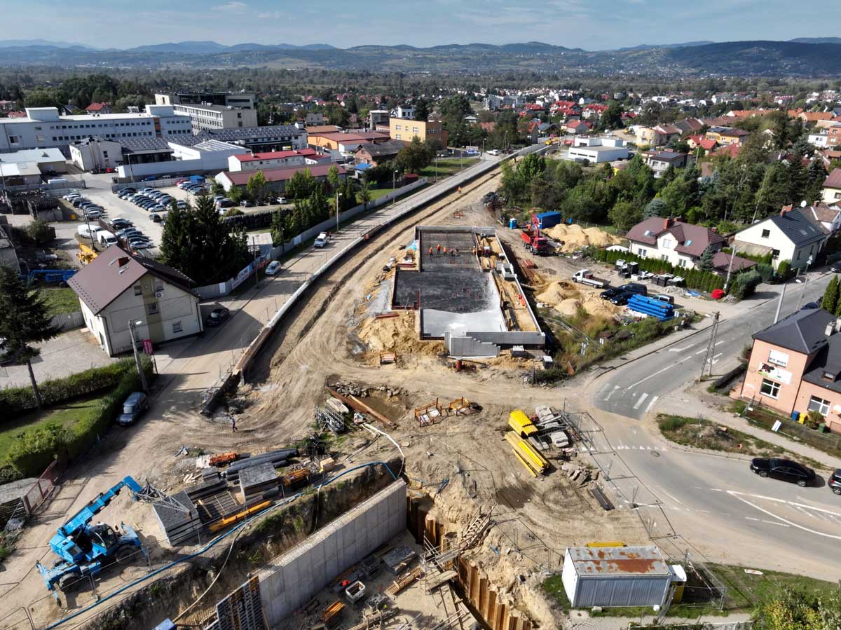 Prace związane z modernizacją linii kolejowej nr 104 w Nowym Sączu, wrzesień 2024 (1)