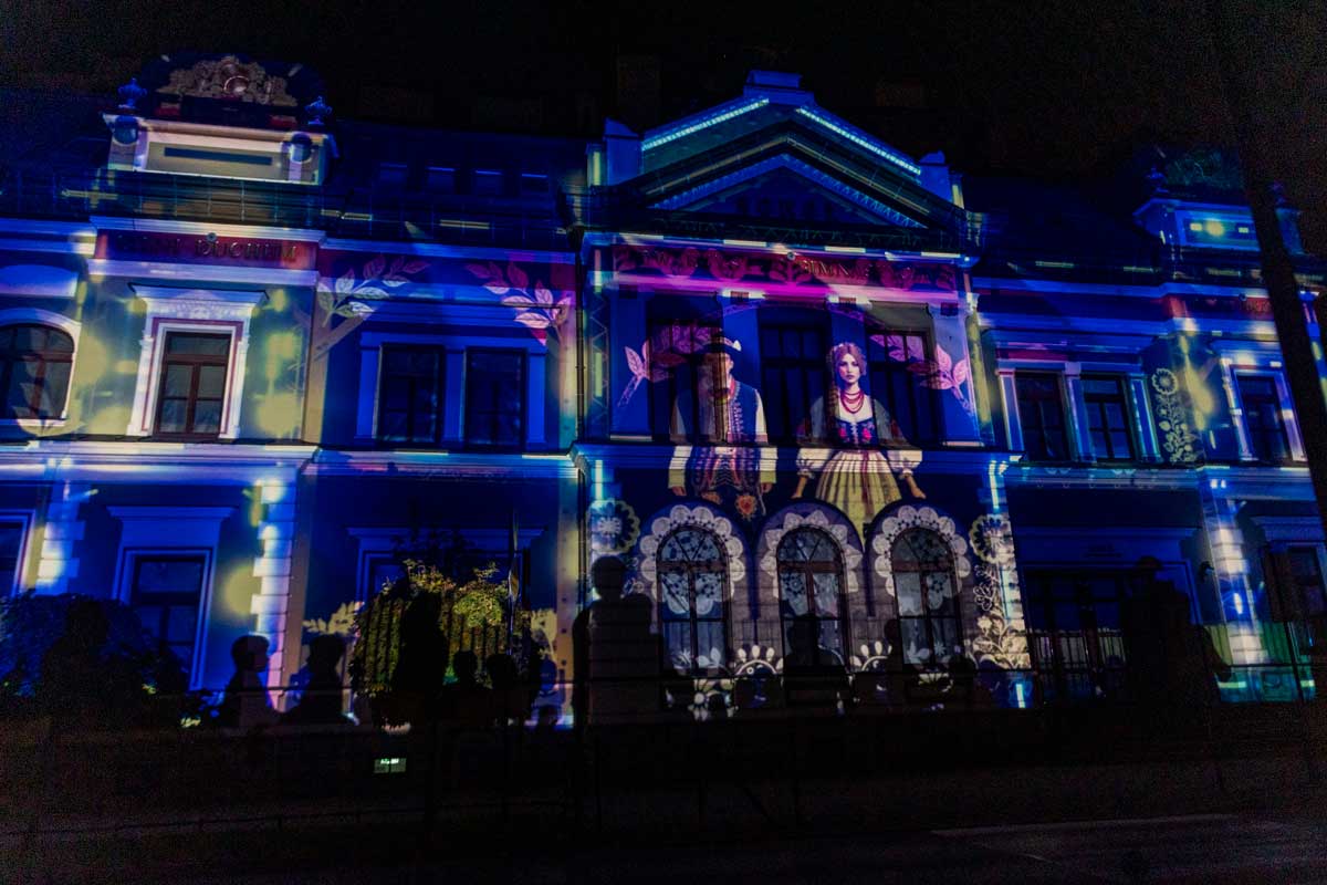 kongres kultury regionów - mapping na ścianie MCK Sokół w Nowym Sączu