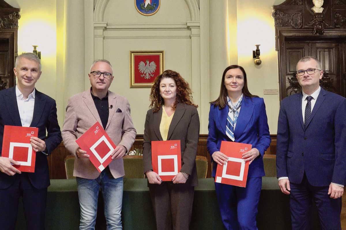2 grudnia w sali ratuszowej została podpisana umowa, w wyniku której spółka Sądeckie Wodociągi pozyskała środki finansowe w wysokości blisko 10 mln zł