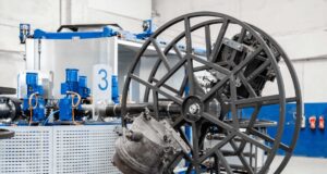 Jak rotomoulding zrewolucjonizował przemysł tworzyw sztucznych? formowanie rotacyjne - rotomoulding; orex-rotomoulding.com/pl/