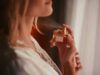 Perfumy niszowe – jak wybrać zapach, który wyróżni Cię z tłumu?