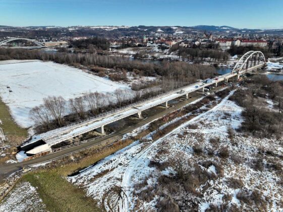 Budowa nowego mostu kolejowego nad Dunajcem w Nowym Sączu