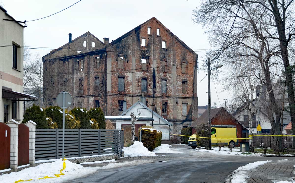 Po pożarze dawnego młyna przy ul. Stolarskiej w Nowym Sączu