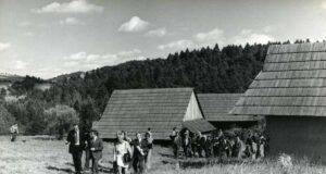 Nowosądecki skansen - Sądecki Park Etnograficzny - w dniu otwarcia. Wrzesień 1975