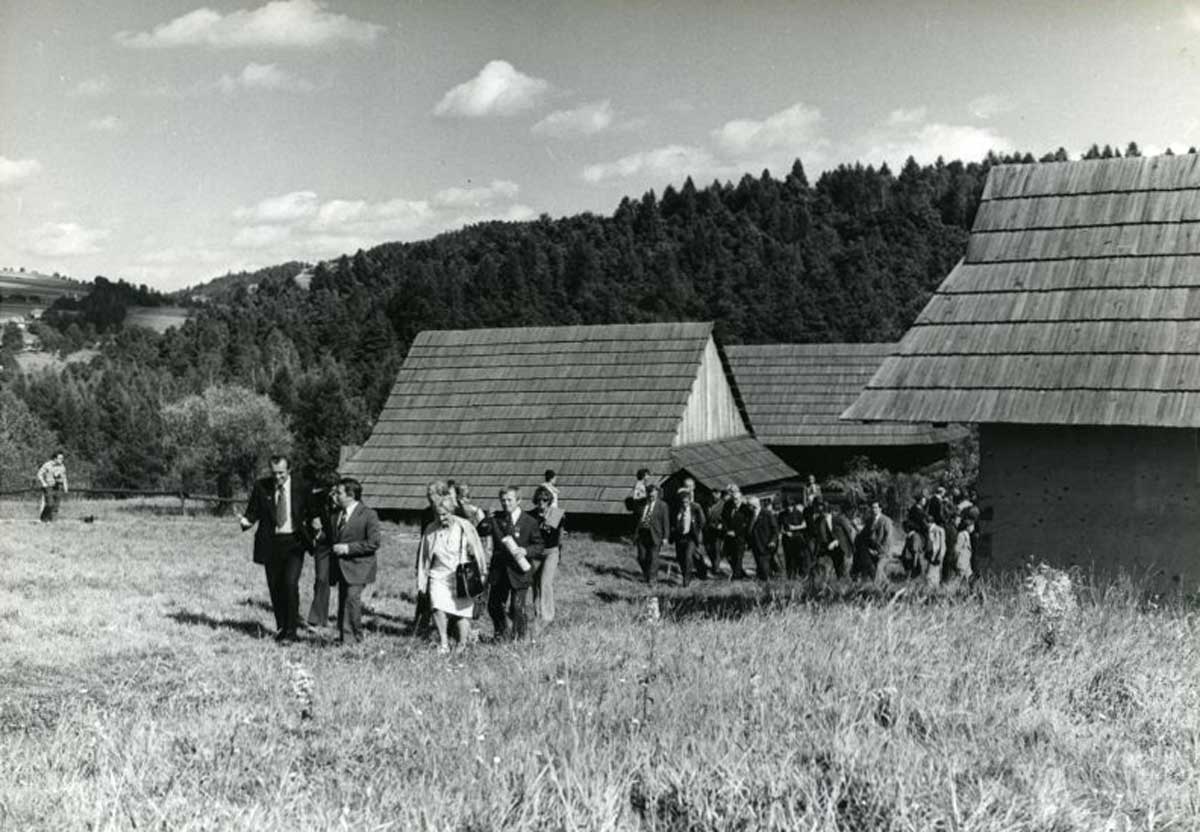 Nowosądecki skansen - Sądecki Park Etnograficzny - w dniu otwarcia. Wrzesień 1975