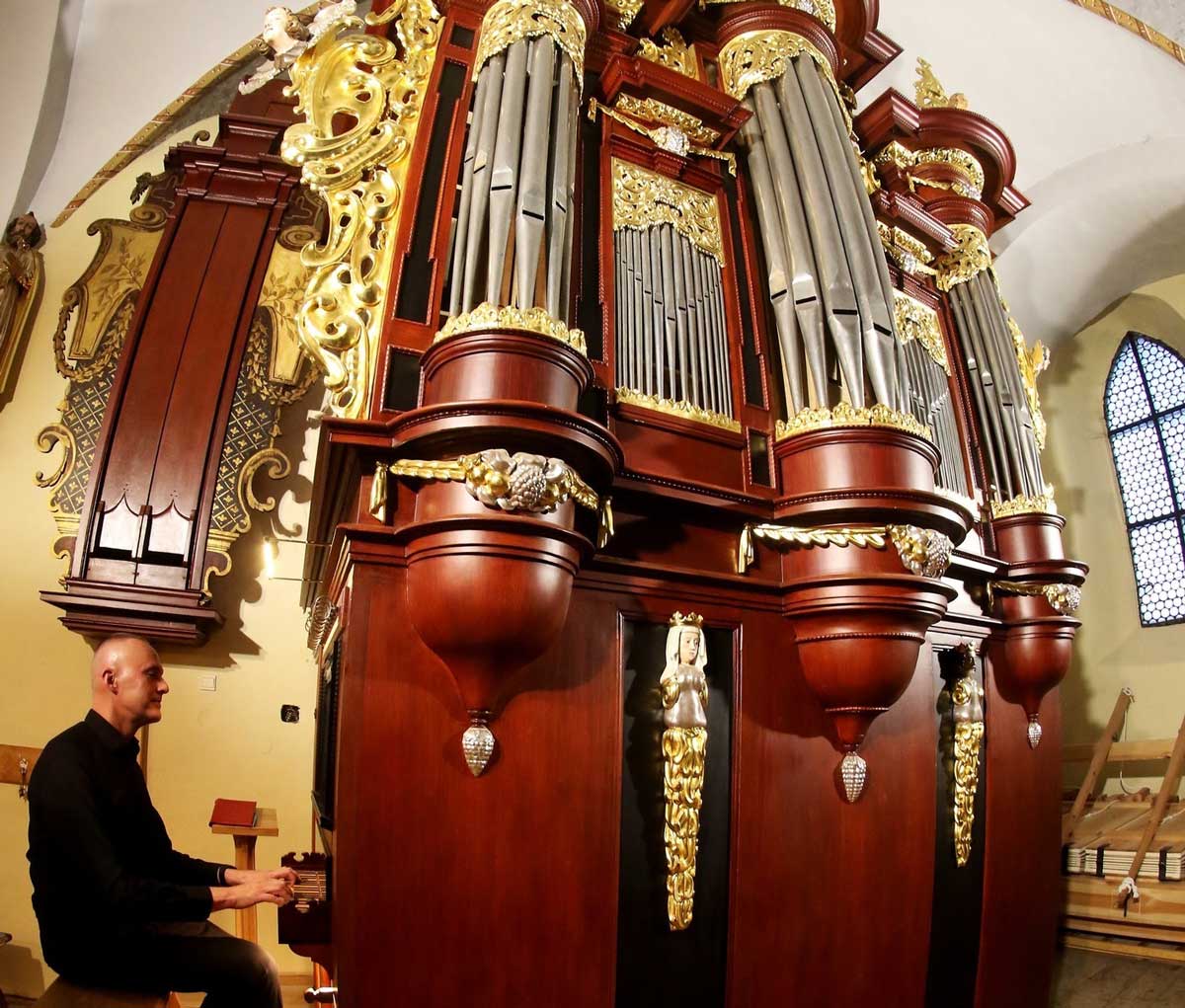 festiwakl muzyki dawnej - 1679.org w Starym Sączu. Marcin Szelest i organy Głowińskiego