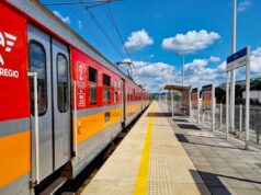 pociąg Polregio na przystanku Nowysaćz Dąbrówka na linii Tarnów Leluchów