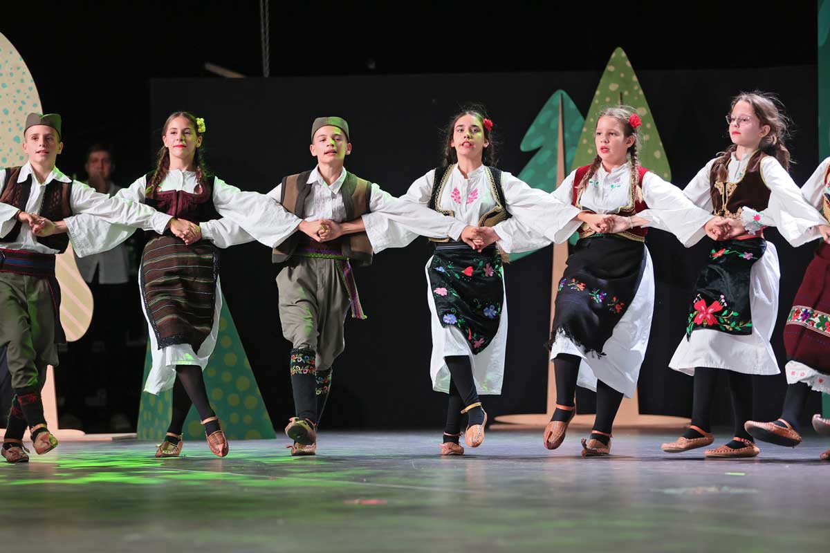32. Święto Dzieci Gór w Nowym Sączu - serbska grupa DOM KULTURE IZVOR