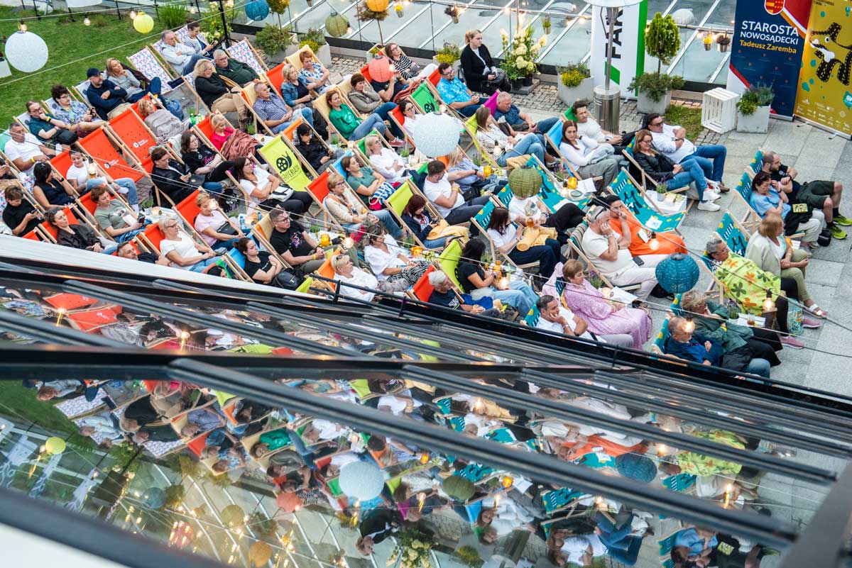 publiczność festiwalu Peryferiada
