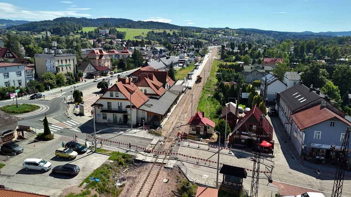 zmodernizowany przystanek kolejowy w Rabce-Zdroju