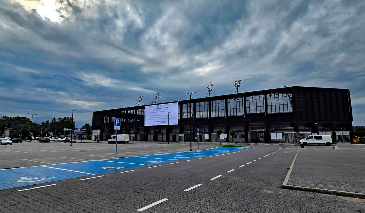 APCOA została operatorem parkingu przy stadionie miejskim w Nowym Sączu