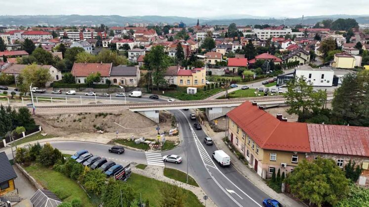 Nowy Sącz ul. Węgierska nowy wiadukt na linii 104