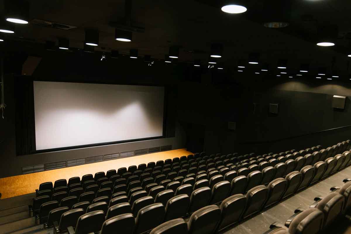 odnowiona sala multimedialna w Sokole w Nowym Sączu