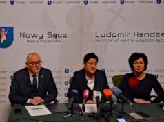 kto kieruje Nowym Sączem - konferencja w nowosądeckim ratuszu