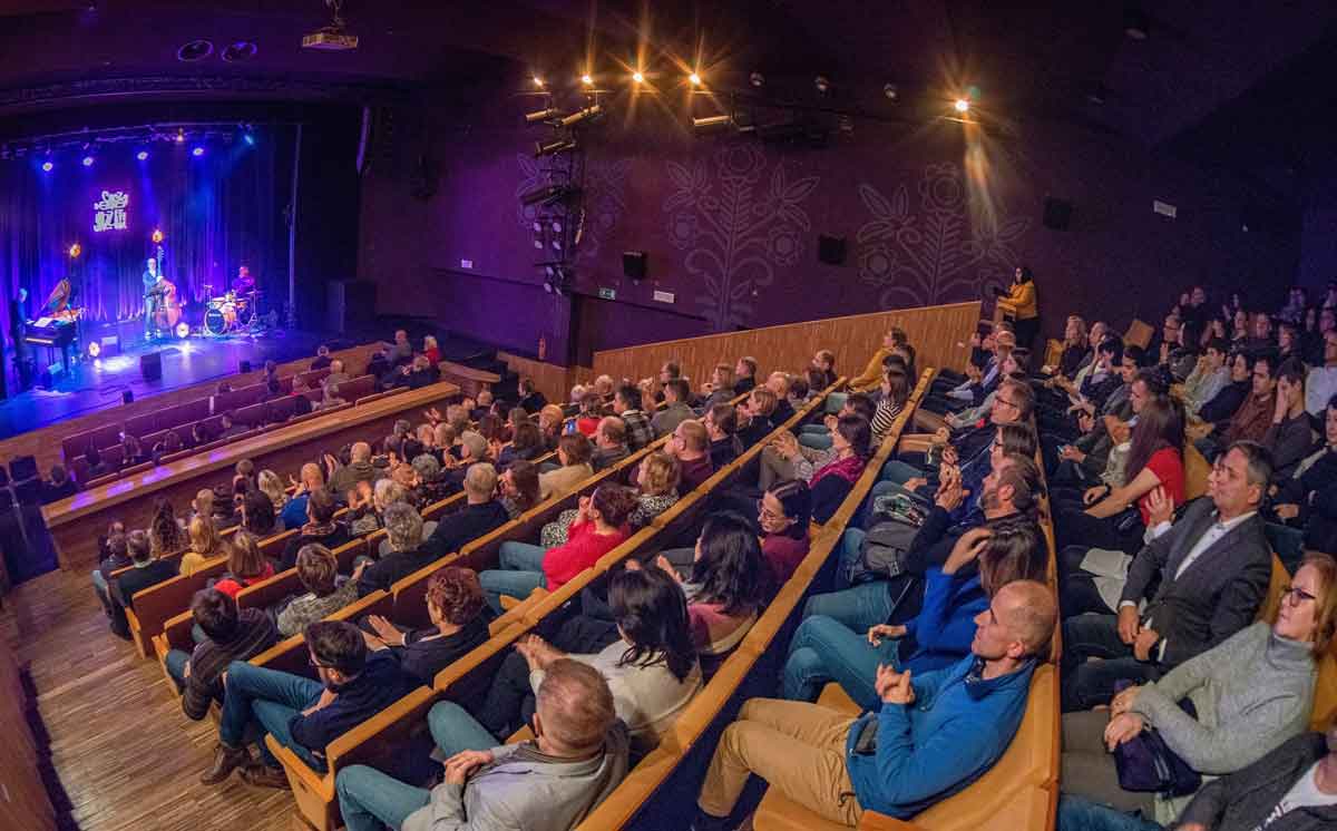 Sokół w Starym Sączu - sala w trakcie Sącz Jazz Festival